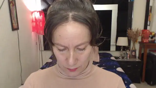 Snapshot of CATRINA-83 chatting on October 18, 2:41 pm CATRINA-83 online show from October 18, 2:41 pm