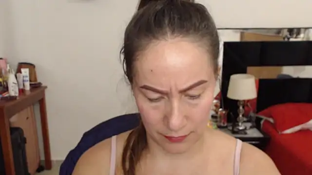 Snapshot of CATRINA-83 chatting on December 3, 9:58 pm CATRINA-83 online show from December 3, 9:58 pm