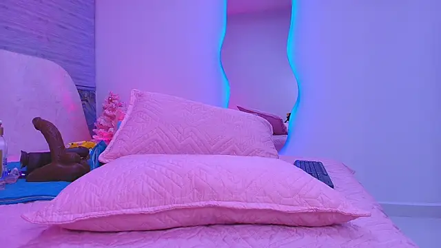 Snapshot of arl_chloee chatting on November 25, 3:07 am arl chloee online show from November 25, 3:07 am