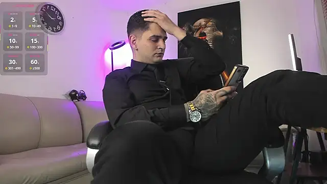 Snapshot of Nicolas_Fellener chatting on January 14, 2:15 am Nicolas Fellener online show from January 14, 2:15 am