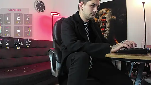 Snapshot of Nicolas_Fellener chatting on February 23, 2:46 am Nicolas Fellener online show from February 23, 2:46 am