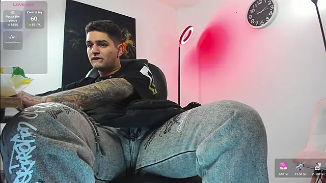 Nicolas Fellener online show from November 3, 5:12 am