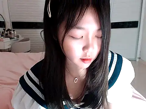 -Lucky Girl online show from March 15, 3:06 pm