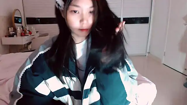 -Lucky Girl online show from January 15, 1:53 am