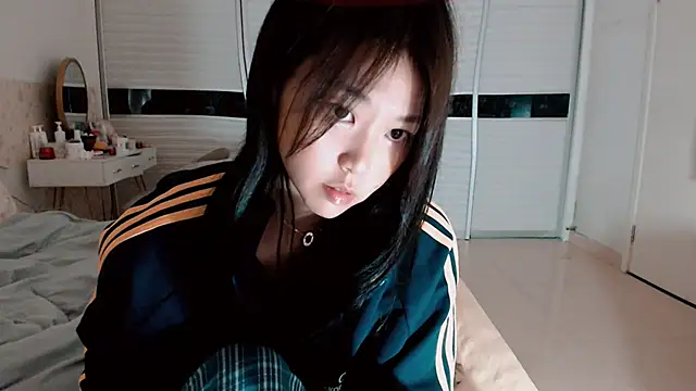 -Lucky Girl online show from September 30, 1:17 pm