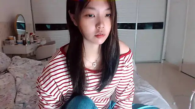 -Lucky Girl online show from May 24, 1:27 am
