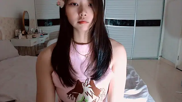 -Lucky Girl online show from June 1, 1:44 pm