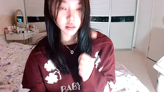 -Lucky Girl online show from November 20, 12:11 am