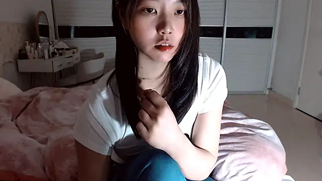 -Lucky Girl online show from March 15, 12:23 pm