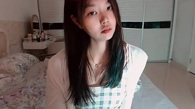 -Lucky Girl online show from May 23, 2:32 am