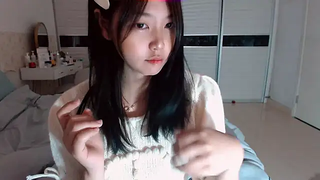 -Lucky Girl online show from October 14, 2:23 am