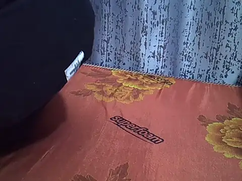 Snapshot of sweet_veee chatting on October 7, 7:15 pm sweet veee online show from October 7, 7:15 pm