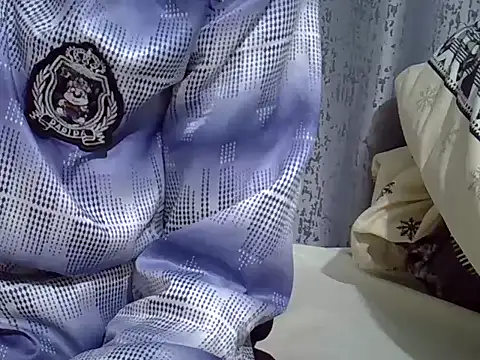 Snapshot of sweet_veee chatting on October 25, 7:03 pm sweet veee online show from October 25, 7:03 pm