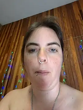 Jassiundich2 online show from May 18, 10:20 am