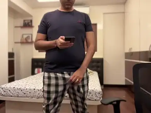 immog727 online show from February 25, 5:30 pm