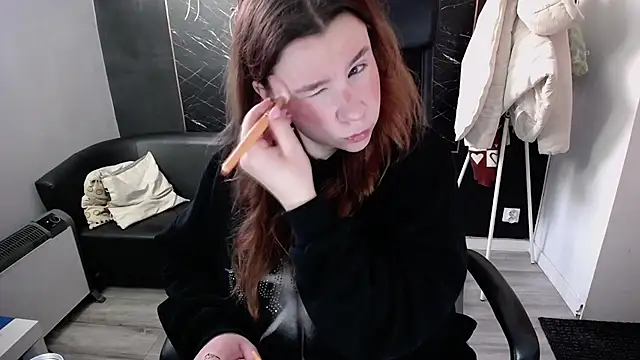 littleviki7 online show from January 16, 8:29 am