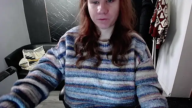 littleviki7 online show from November 4, 7:34 am