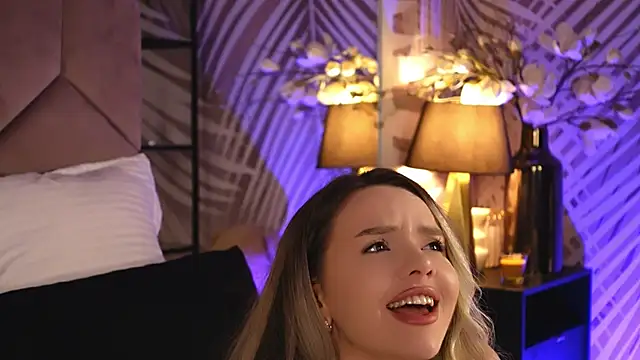 KatyaBelle online show from November 17, 8:57 pm