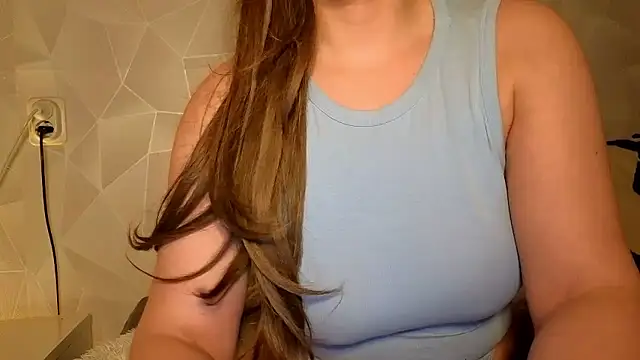 Sweetninaaa online show from January 7, 8:47 pm