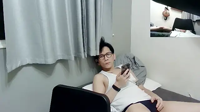 UndreamtM online show from September 14, 1:55 pm