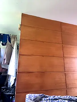 Snapshot of emmyjhonson07 chatting on November 25, 4:18 pm emmyjhonson07 online show from November 25, 4:18 pm