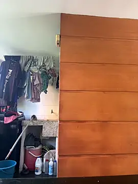 Snapshot of emmyjhonson07 chatting on December 18, 2:10 pm emmyjhonson07 online show from December 18, 2:10 pm