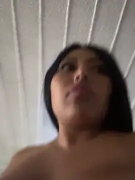 emmyjhonson07 online show from April 16, 10:12 pm