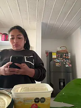 Snapshot of emmyjhonson07 chatting on February 18, 12:56 pm emmyjhonson07 online show from February 18, 12:56 pm