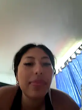 Snapshot of emmyjhonson07 chatting on October 29, 4:17 pm emmyjhonson07 online show from October 29, 4:17 pm