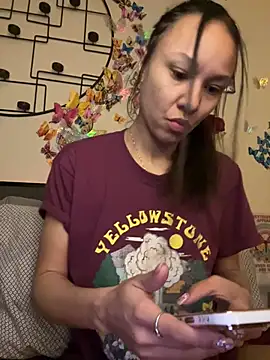 Snapshot of _Neeka_ chatting on February 22, 1:46 pm Neeka online show from February 22, 1:46 pm