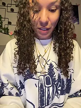 Snapshot of _Neeka_ chatting on October 19, 5:21 am Neeka online show from October 19, 5:21 am