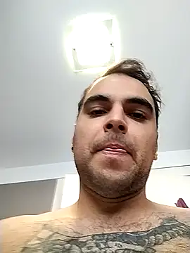 Snapshot of prynce_dickk chatting on December 2, 1:19 pm prynce dickk online show from December 2, 1:19 pm