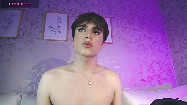 Snapshot of ChristianM_18 chatting on February 26, 10:49 am ChristianM 18 online show from February 26, 10:49 am