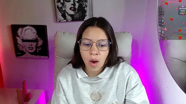 SamanthaRoldaan online show from November 14, 2:32 pm