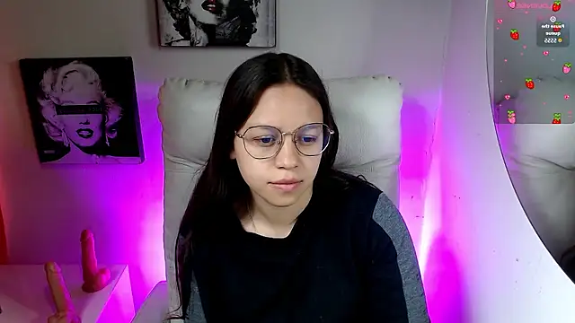 SamanthaRoldaan online show from January 12, 1:07 pm