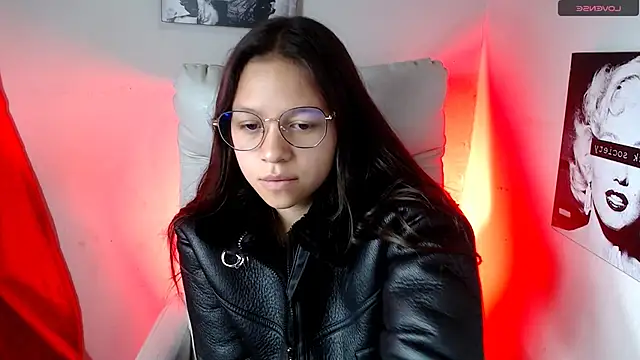 Snapshot of SamanthaRoldaan chatting on March 7, 4:00 pm SamanthaRoldaan online show from March 7, 4:00 pm