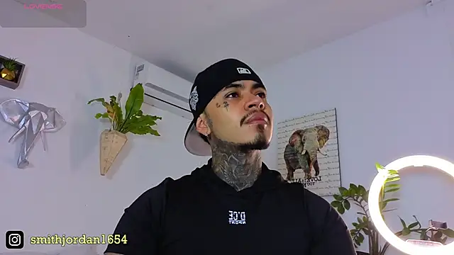 JordanSmiith  online show from September 26, 8:59 pm