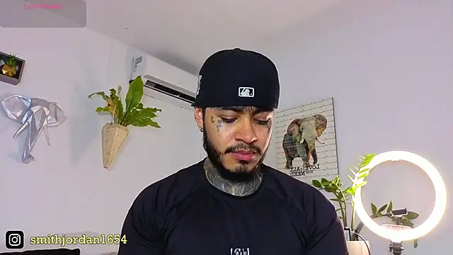 JordanSmiith  online show from September 23, 9:11 pm