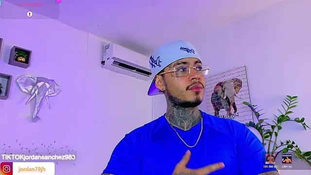 JordanSmiith  online show from April 22, 8:48 pm