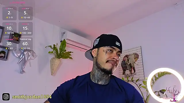 JordanSmiith  online show from October 7, 8:54 pm