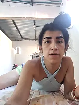 Snapshot of _nicolehotshemale chatting on October 21, 9:25 pm nicolehotshemale online show from October 21, 9:25 pm