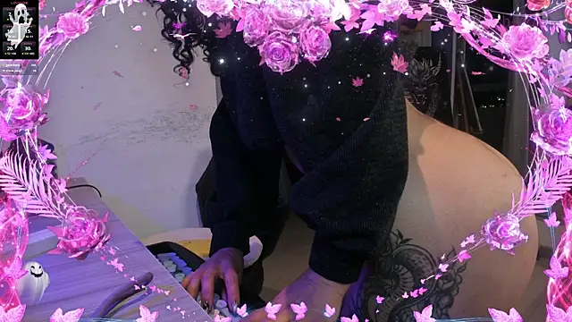 Snapshot of witchviolet chatting on February 26, 1:46 am witchviolet online show from February 26, 1:46 am