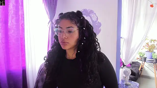 witchviolet online show from November 10, 7:41 pm