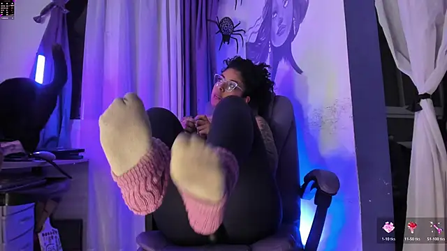 witchviolet online show from November 24, 11:16 pm