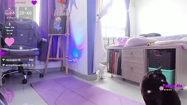 witchviolet online show from March 10, 1:37 pm