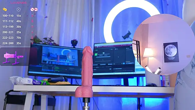 Snapshot of maykka chatting on February 1, 6:06 pm maykka online show from February 1, 6:06 pm