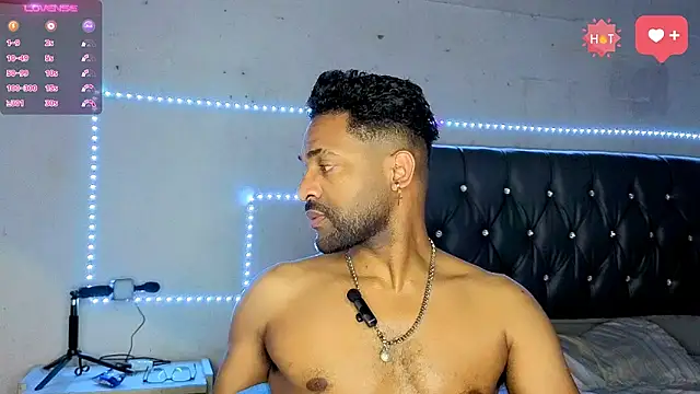 bbcblackhot34 online show from December 1, 3:40 am