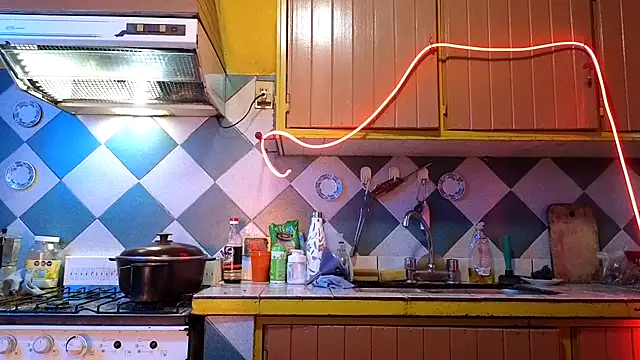 Jony Marta online show from October 8, 9:37 pm