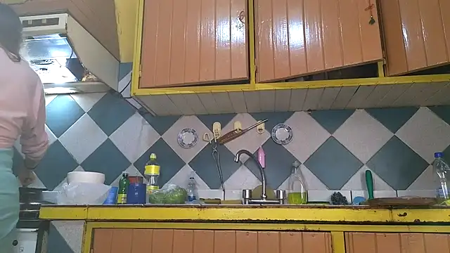 Jony Marta online show from December 17, 2:27 am