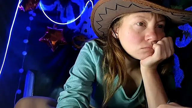 Jony Marta online show from November 4, 5:17 pm